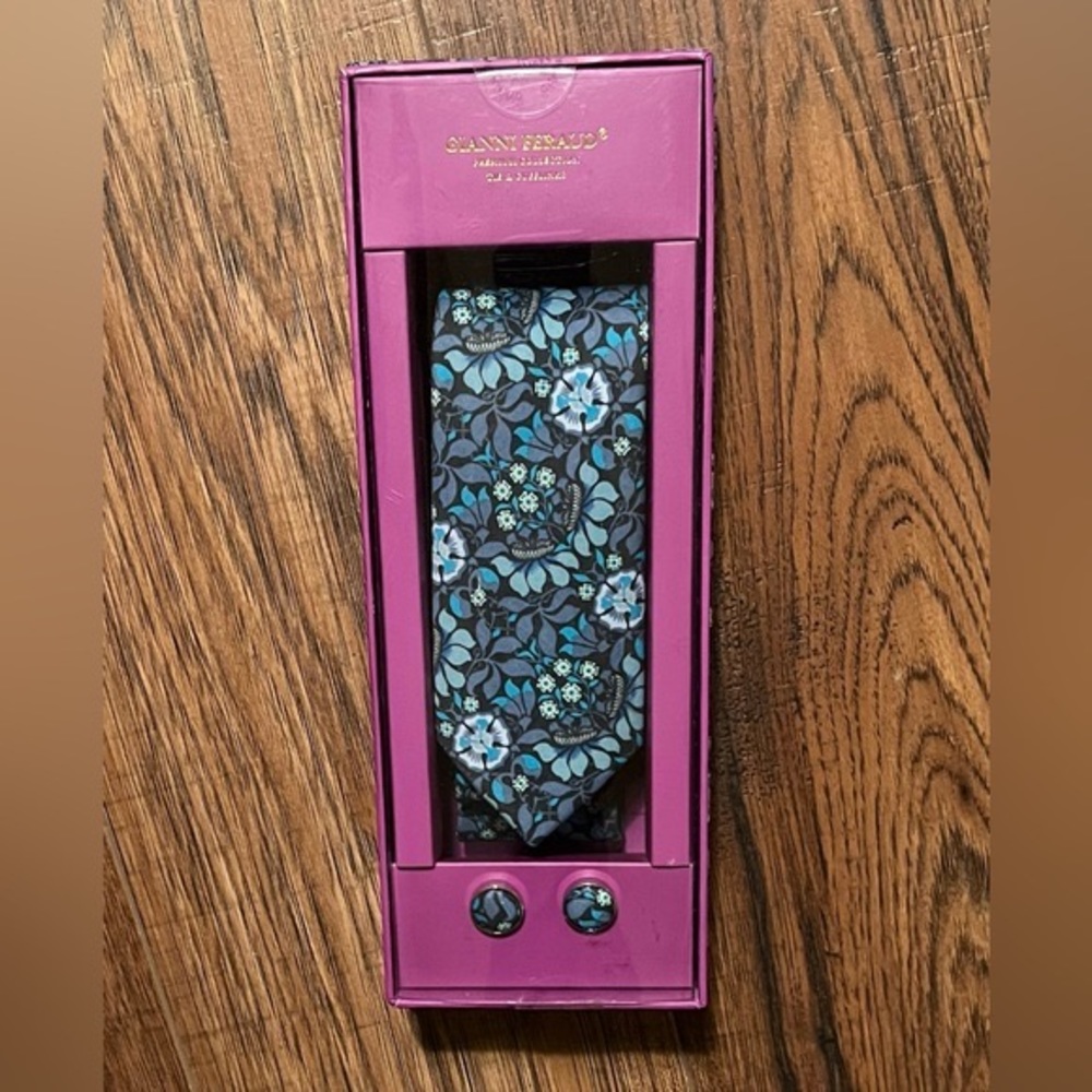 Gianni Feraud Liberty London Persephone Tie & Cufflinks Set